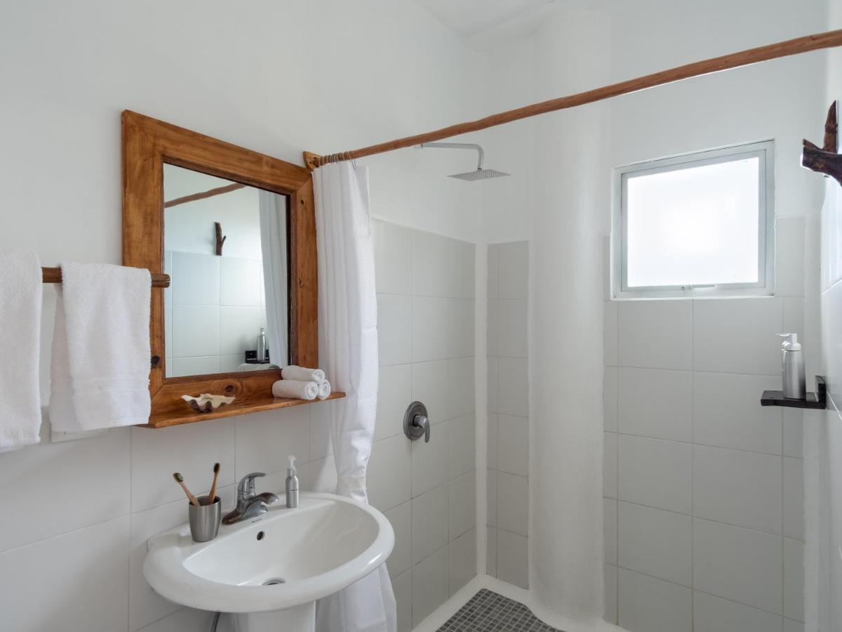Granada Beach Resort - Adults Only Boljoon Extérieur photo